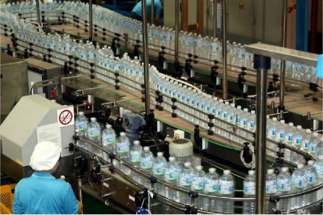 제주삼다수 생산 공장. 연합뉴스