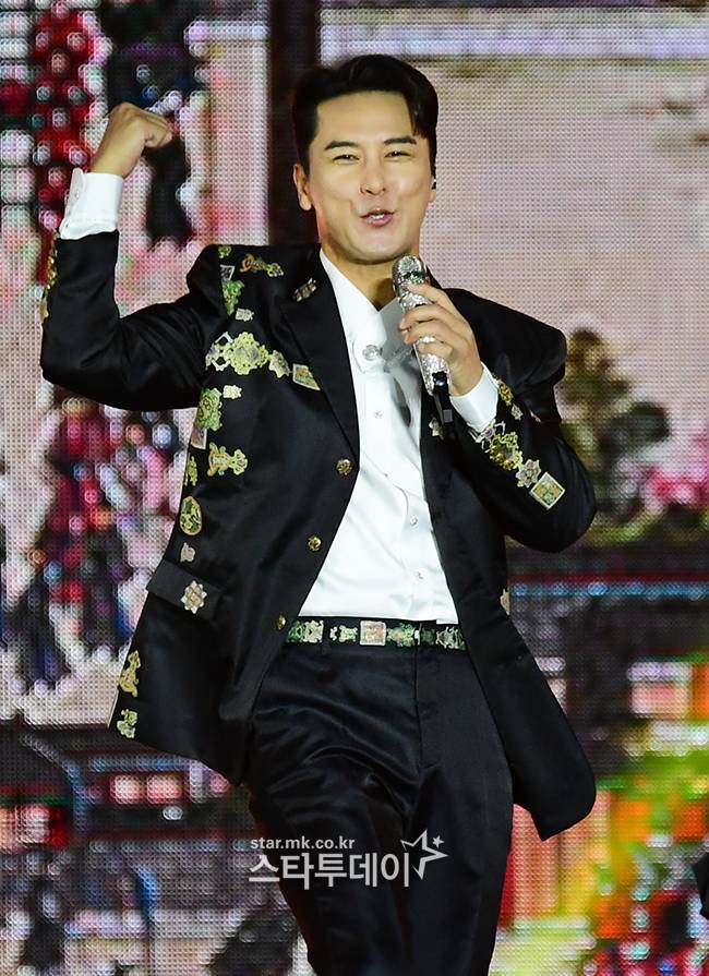 가수 장민호. <강영국 기자>