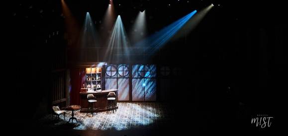 미스트 무대. 네오 프로덕션 제공