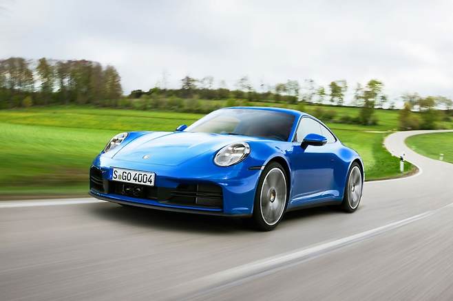 포르쉐 신형 911 카레라