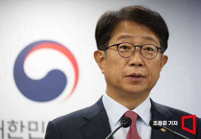 박상우 국토교통부 장관이 29일 서울 종로구 정부서울청사에서 전세사기피해자법 개정안 재의요구에 관련해 브리핑을 하고 있다. 사진=조용준 기자 jun21@