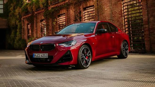 사진 : BMW 2025년형 2시리즈