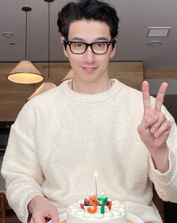 동안 외모로 국제적 이목을 끈 싱가포르 사진작가 추안도 탄. 인스타그램 캡처