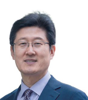 김인현 고려대 법학 전문대학원 교수, 선장 한국해양대 항해학, 고려대 법학 학·석·박사, 전 일본 산코기센 항해사·선장