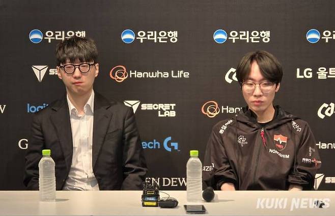 19일 기자회견에 임한 박승진 농심 레드포스 감독과 ‘든든’ 박근우. 사진=김영건 기자