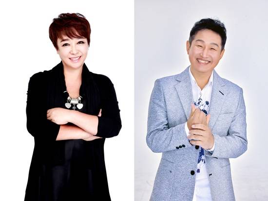 가수 혜은이와 김범룡의 멋진 콜라보 무대가 펼쳐진다. 둘은 오는 27일 서울 마포구 마포문화문화재단 마포아트센터에서 합동 콘서트 '7080 레전드' 무대에 오른다. /마포문화재단