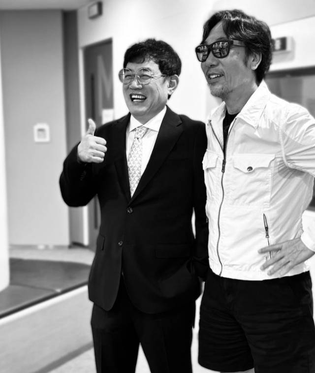 이경규, 이문세/소셜미디어