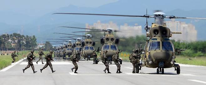 육군3야전군사령부 15항공단 수리온. 육군 제공