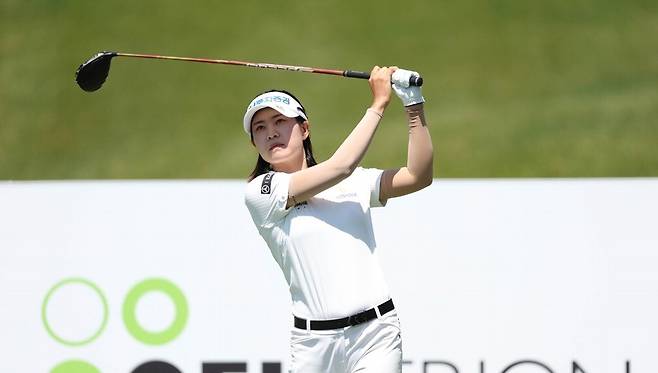 핑골프 G430 LST 드라이버를 사용하는 박민지. KLPGA