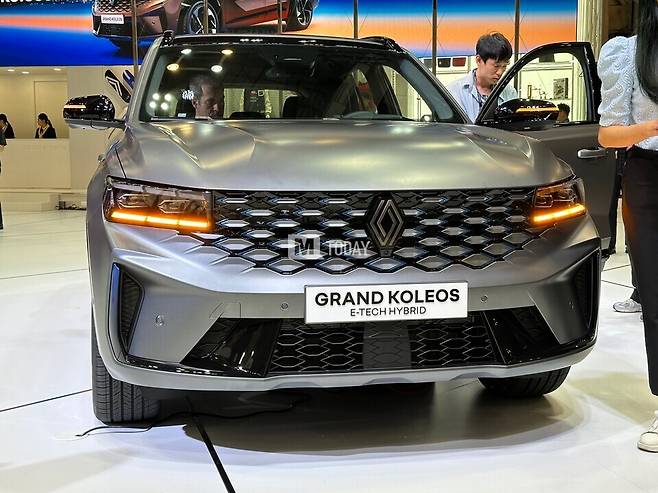 르노 '그랑 콜레오스'