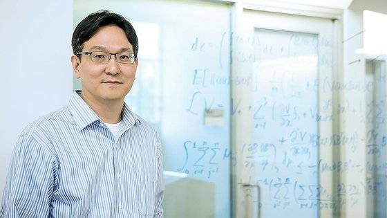 AI 자율주행 드론 기술 '뉴럴 플라이'를 개발해 주목받는 정순조 캘리포니아공과대학 교수. 사진 정순조 교수