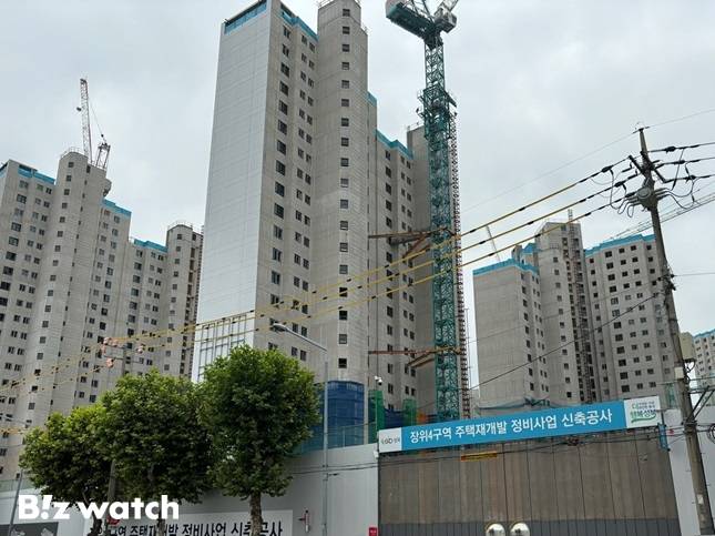 지난 2022년 12월 분양한 장위4구역(장위자이레디언트)은 전용 84㎡ 분양가가 8억9000만~10억2350만원이었다. /사진=김진수 기자
