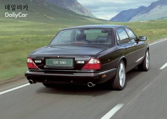 xj x300
