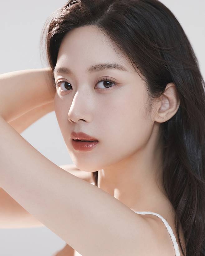 '女神' 문가영, 새 프로필 공개