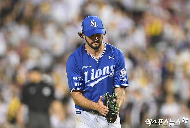 삼성 투수 코너는 30일 잠실구장에서 열린 '2024 신한 SOL Bank KBO 리그' LG와 주중 3연전 첫 번째 맞대결에서 선발 등판했다. 이날 8이닝 1실점으로 완벽하게 LG 타선을 제압해 시즌 8승(5패)을 챙겼다. 잠실, 박지영 기자