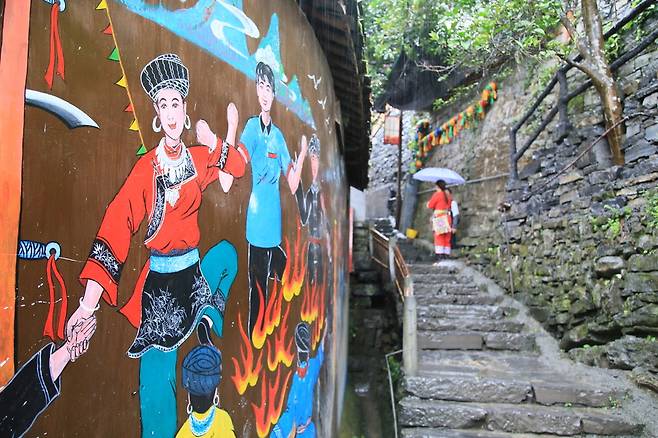 묘족의 전통적인 모습을 볼 수 있는 먹융묘채 (사진. 김관수)