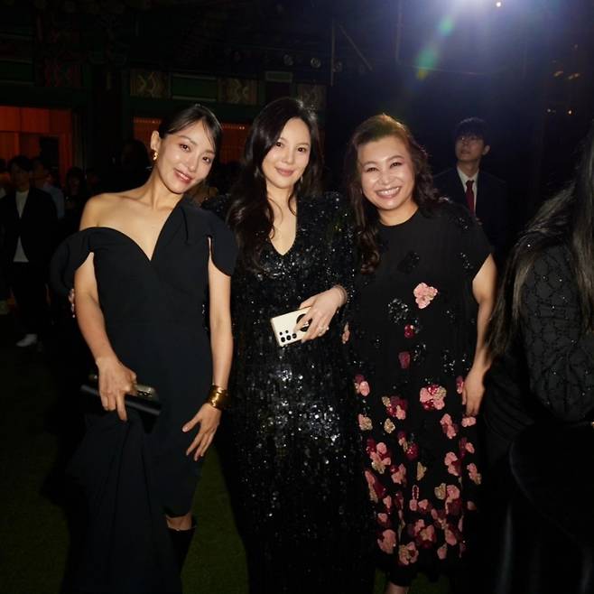 차원희 차병원 상무, 차가원 피아크그룹 회장, 오은영 박사(왼쪽부터)