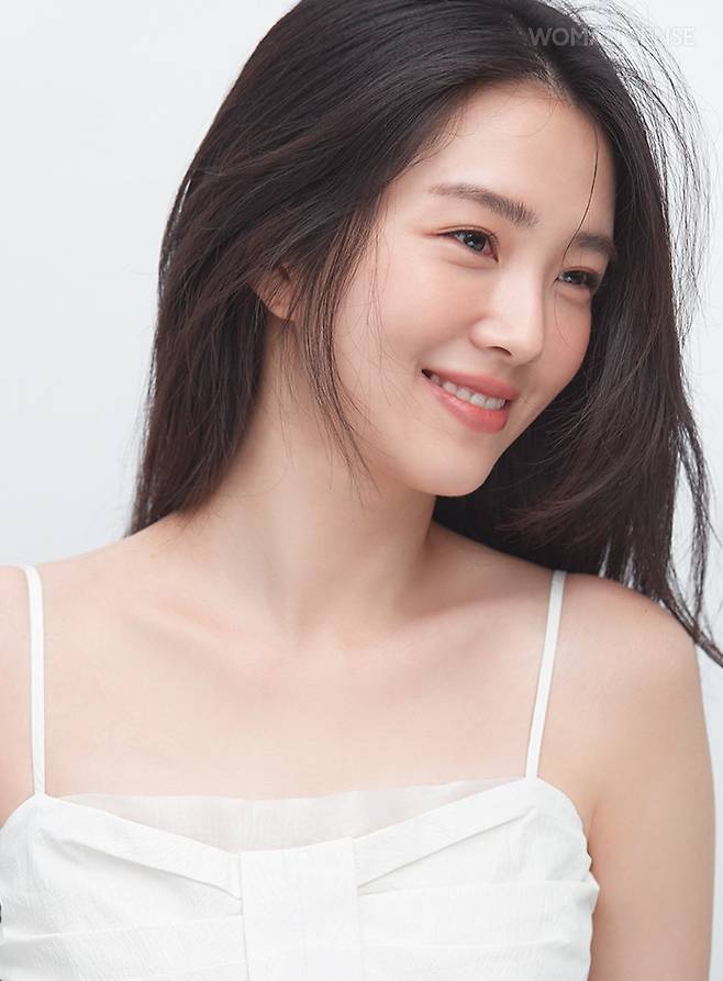 화이트 톱 YCH