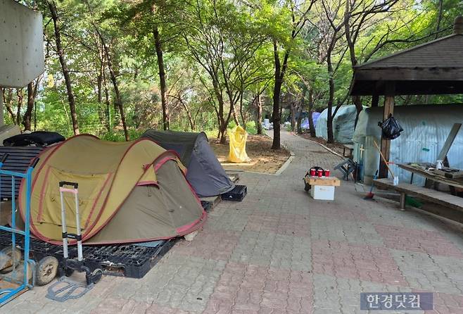 9일 서울 용산역 '텐트촌' 모습 /사진=성진우 기자