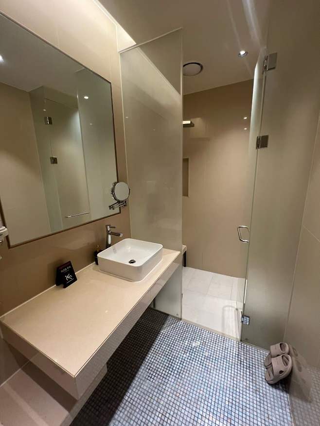 7bed8676c78060ff239d8f93429c7018a26405b66134acef7da6f81f47547f5210cb6c0fd93d0fbabe345d63409cddfed95e68596d