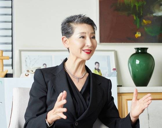 지난달 6일 김성주 MCM홀딩스 AG 회장이 서울 강남구 MCM 본사에서 본지와 인터뷰를 진행하고 있다. 사진 MCM