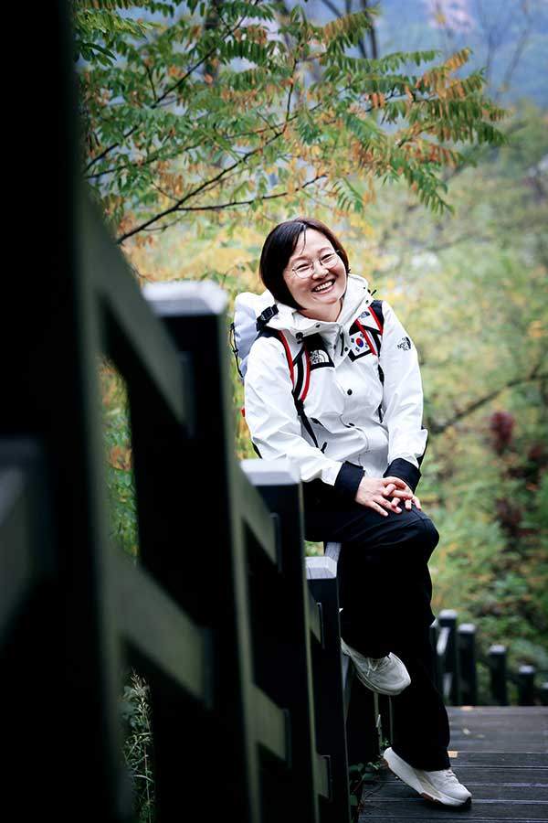 지난 10월 15일 북악산에서 남극 출국을 앞둔 김영미 대장을 만났다. 평소보다 10kg가량 증량한 상태다.