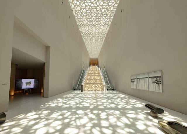 럭셔리하면서도 쾌적한 분위기의 클럽하우스. 카스카디아