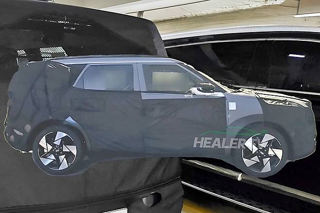 기아 '셀토스 풀체인지' 테스트카 (출처 : 힐러TV)