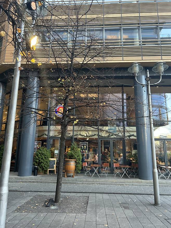 IMG_4699.jpeg 실시간 독일 시골(출장16~19일차)