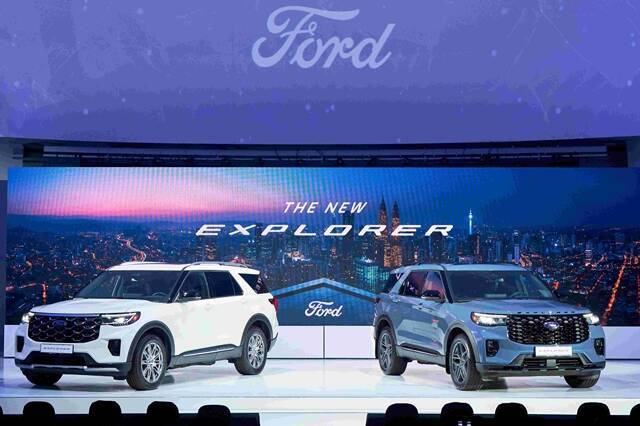 포드코리아가 지난 12일 서울 세빛섬에서 미디어 쇼케이스를 열고 대형 스포츠유틸리티차량(SUV) 익스플로러의 신형 모델 '더 뉴 포드 익스플로러'를 출시했다. /포드코리아