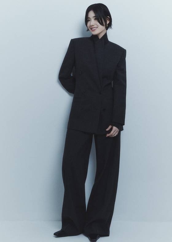 정은채, 프로젝트 호수 제공