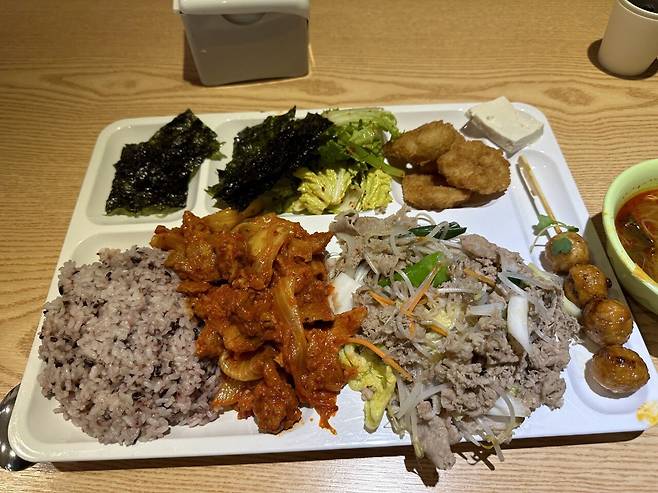 IMG_2775.jpeg 문정동 한식뷔페 미띤~~~