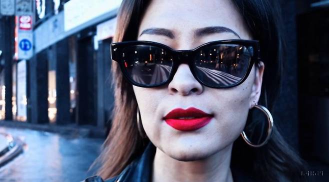 오픈AI가 영상 생성 인공지능(AI) 모델 '소라(Sora)'를 기반으로 만든 영상. 오픈AI 홈페이지 캡처.