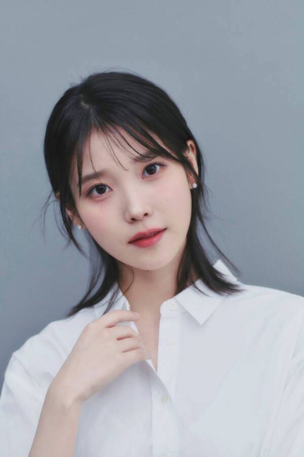 아이유. 이담엔터테인먼트