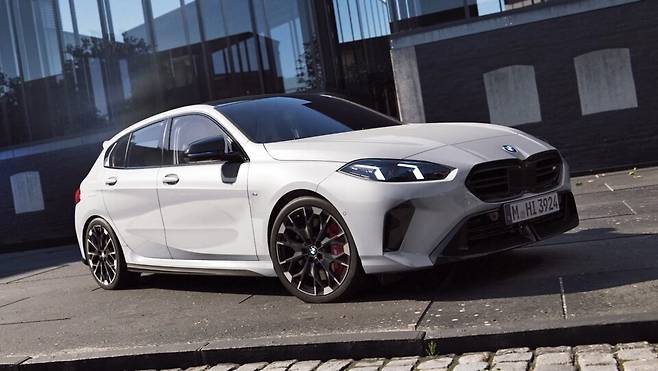 사진 : BMW M135 xDrive