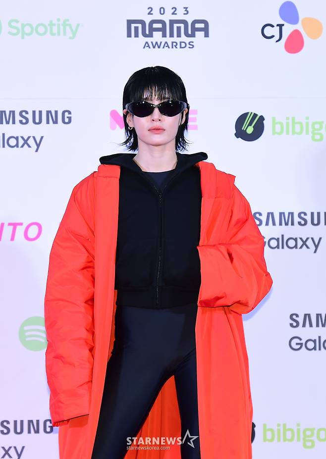 댄서 모니카가 29일 오후 일본 도쿄돔에서 열린 '2023 MAMA AWARDS'(마마 어워즈) 레드카펫 행사에 참석해 포즈를 취하고 있다. / 사진제공 = 엠넷 /사진=김창현