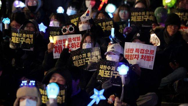 탄핵 찬성 집회에 참석한 시민들ⓒ뉴시스