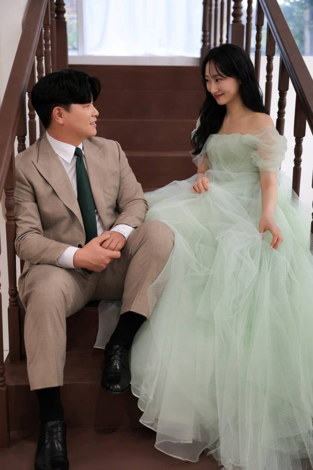 이진경-류송이 커플. /사진=KIA 타이거즈 제공