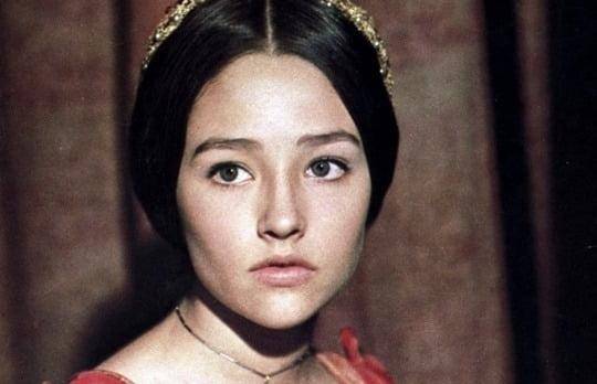 영화 '로미오와 줄리엣'(1968)의 주연 배우 올리비아 허시가 27일 사망했다. 해당 영화 속 허시의 모습. 파라마운트 제공
