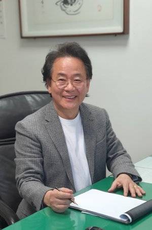 아파트 하자소송 전문 법무법인 하늘누리 신원삼 대표변호사. 법무법인 하늘누리 제공