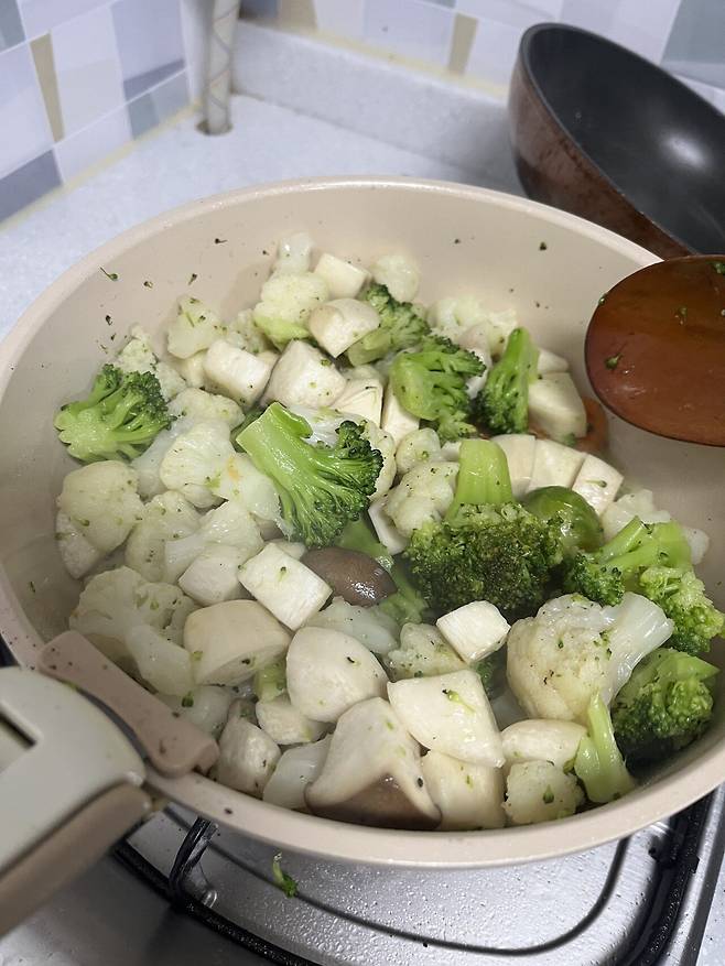 IMG_8759.jpeg 닭가슴살 야채 밀프렙 도전함