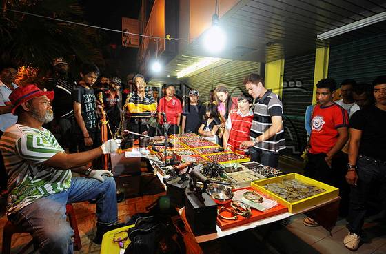 말레이시아 조호바루는 여행과 휴식을 동시에 만끽할 수 있는 장소로 꼽힌다. 사진은 현지 야시장. 사진 말레이시아관광청