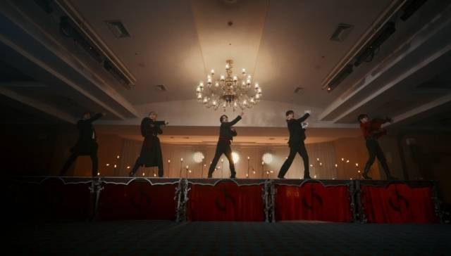 원어스 'IKUK' 뮤직비디오 / 알비더블유