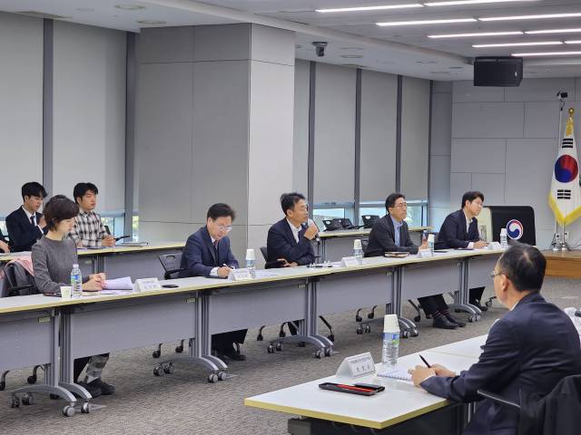 지난 15일 정부세종청사에서 열린 노후계획도시 정비 지원기구 점검회의. 사진 제공=국토교통부