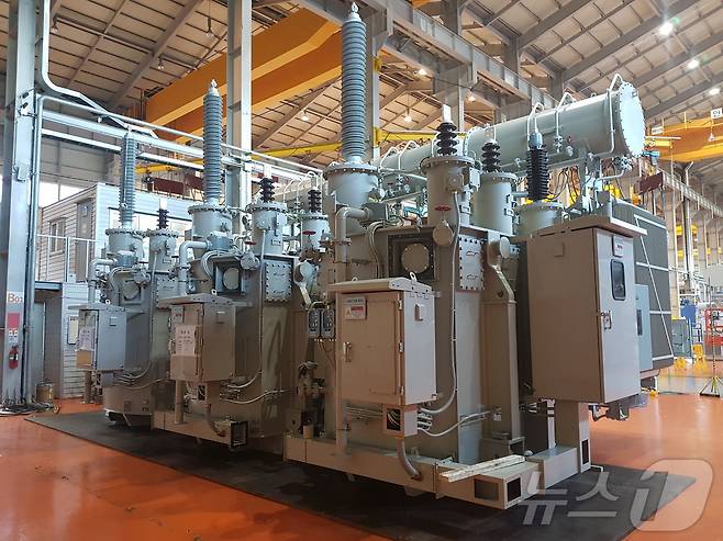 KOC전기의 한전 154kV 변압기.(LS일렉트릭 제공)