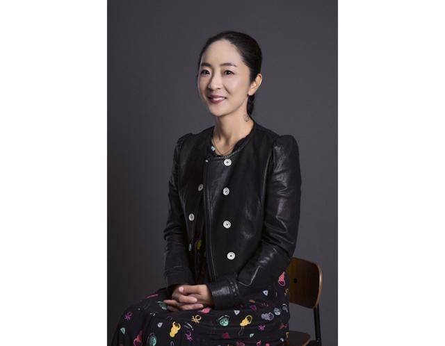 최근 채경선 미술감독, 김지용 촬영감독, 정재일 음악감독은 서울 종로구에 위치한 한 카페에서 본지와 만나 넷플릭스 오리지널 시리즈 '오징어 게임' 시즌2 관련 이야기를 나눴다. 넷플릭스 제공