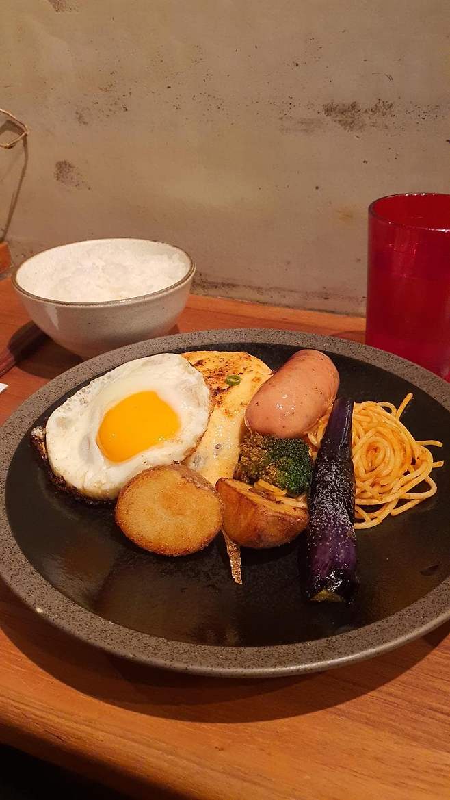 7fed8273b58369f151ed86e44f837c73c82d581d7c31ba62ec35e147d58ebdd4