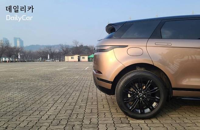 랜드로버 레인지로버 이보크 (리어 휠하우스)