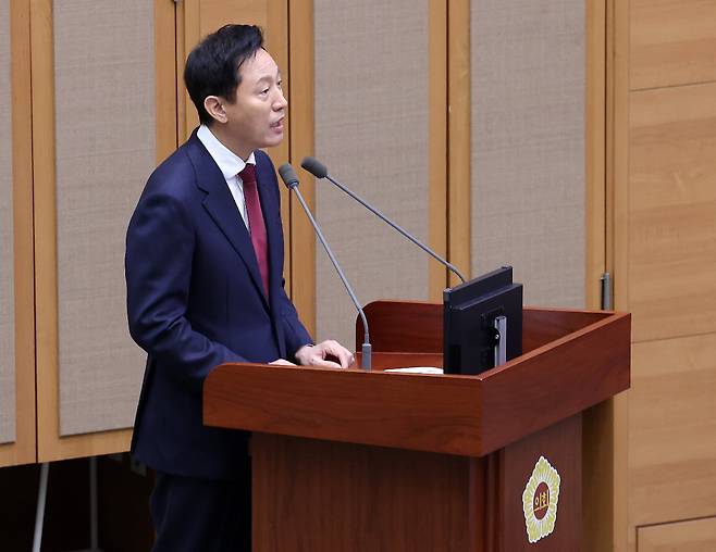 오세훈 서울시장이 서울시의회에서 열린 제327회 정례회 제2차 본회의에서 발언하고 있다. /뉴스1