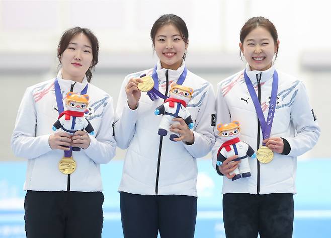 왼쪽부터 김민지, 이나현, 김민선. 연합뉴스